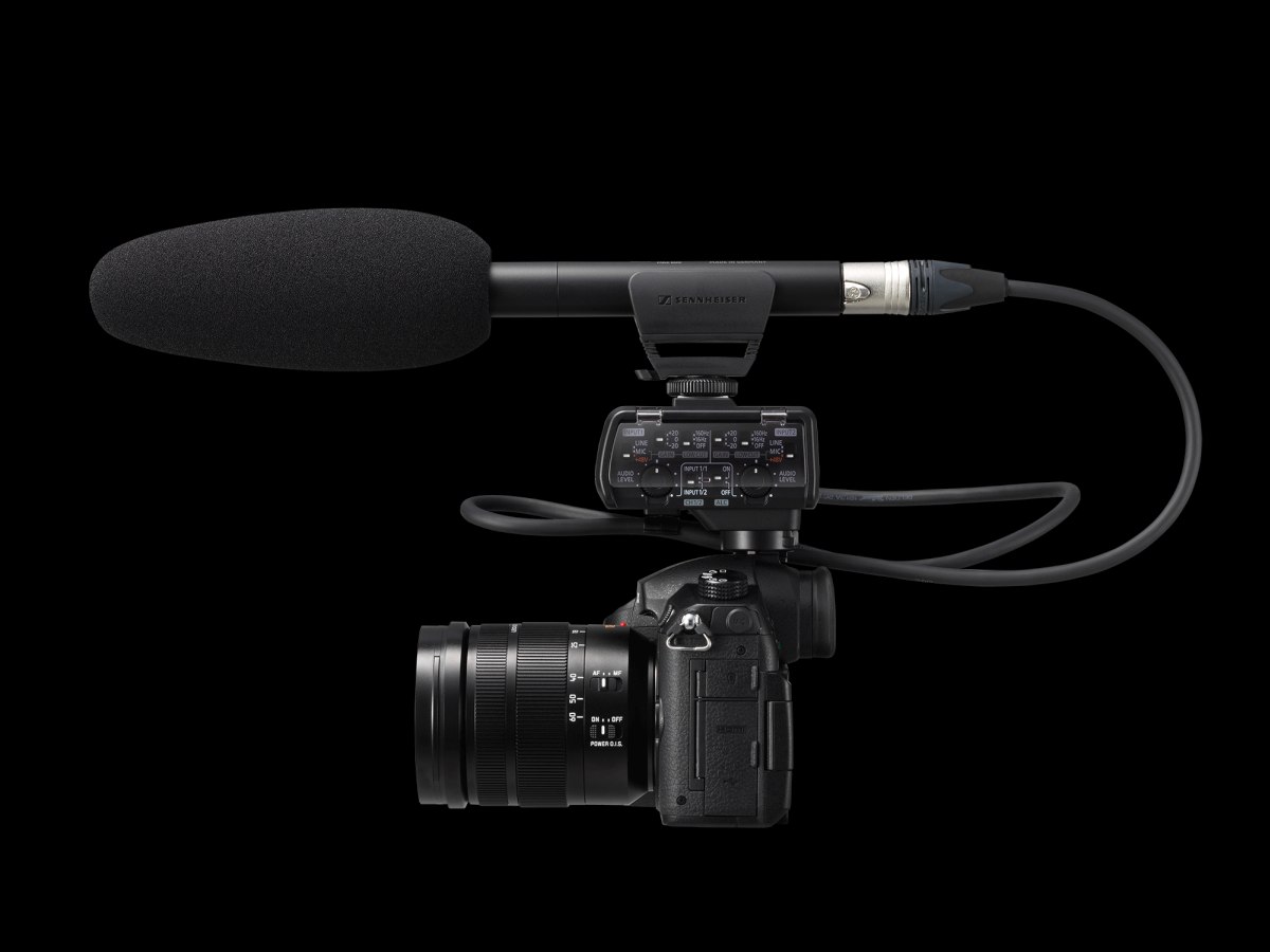 panasoniclumixgh5GH5_microphone_4videoporadf22cz F22.cz